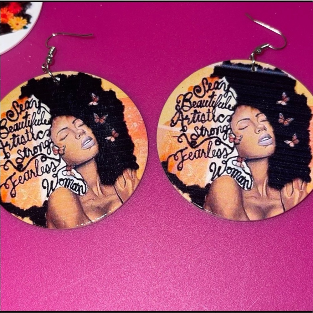 Earring bundle - Picture 2 of 5